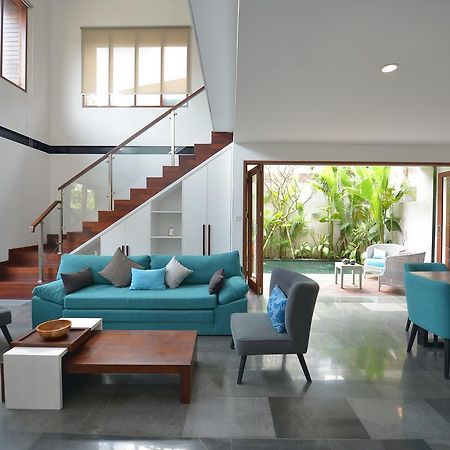 Ombak Villa Cemagi タナロット エクステリア 写真