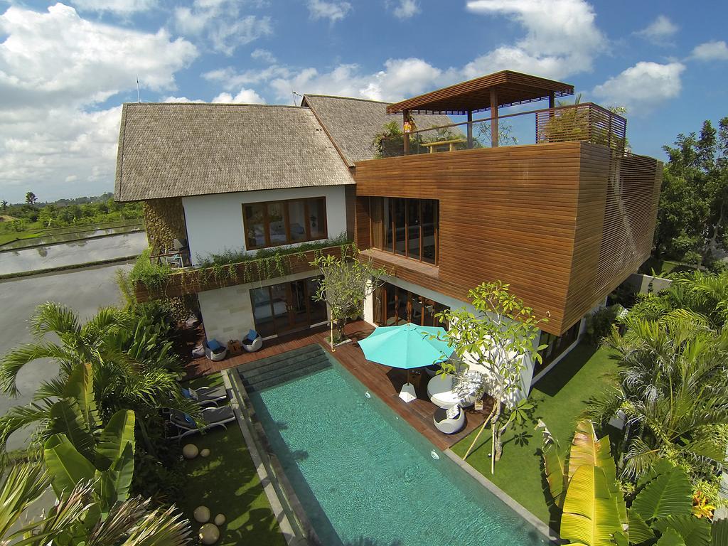 Ombak Villa Cemagi タナロット 部屋 写真