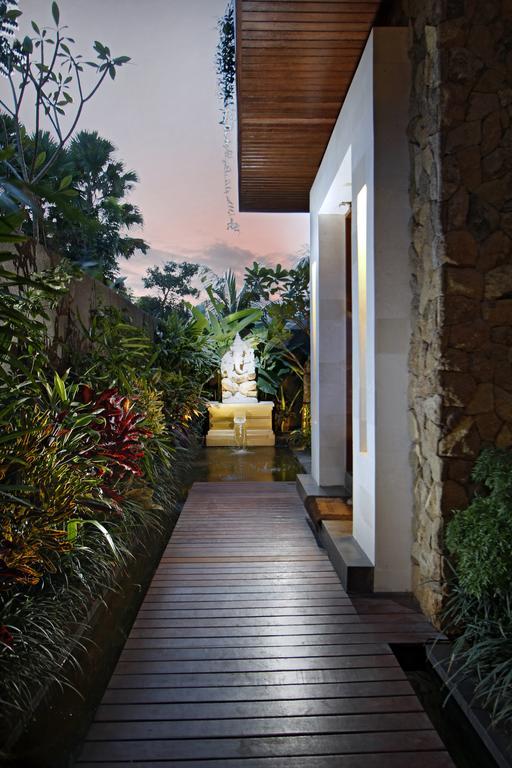 Ombak Villa Cemagi タナロット エクステリア 写真